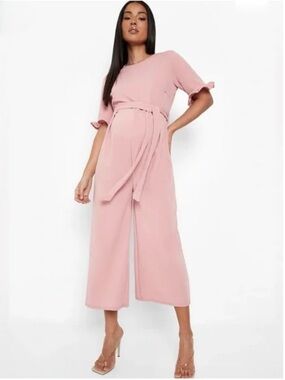 NWT Boohoo Blush Pink Maternity Jumpsuit size 12